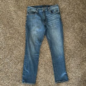 Lucky Brand 33/30 Men’s 410 Athletic Straight Jeans